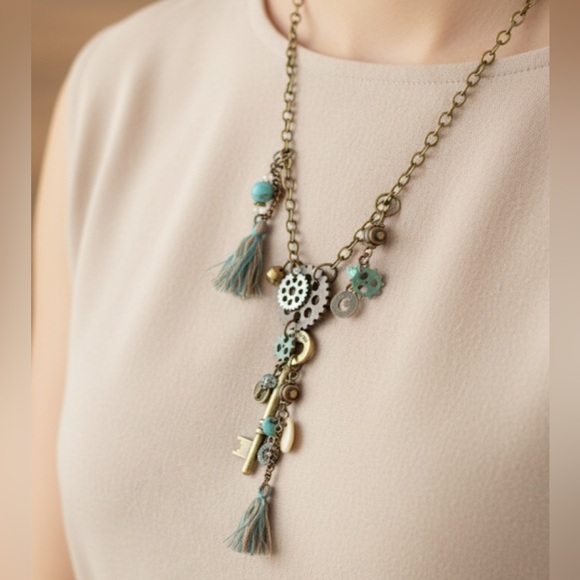 Unbranded Jewelry - Women’s‎ Antique Cooper/Bronze Pendant Necklace with Tassel, Misc. Charms NEW